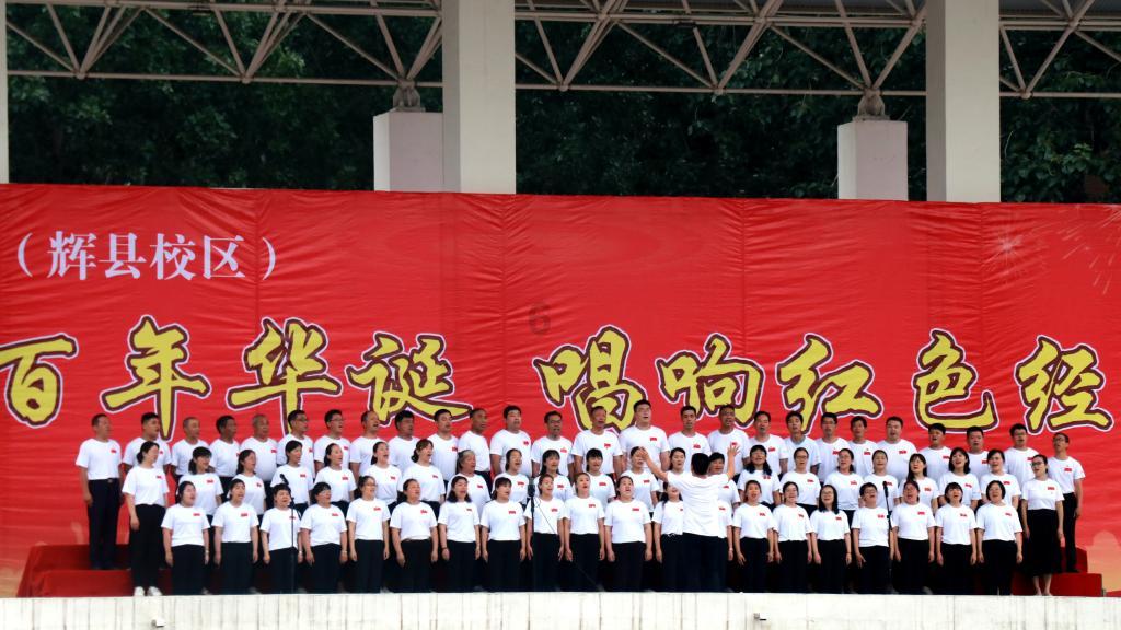 平时可以吃点蜂蜜,不仅可以防治肾结石,还能防治骨质疏松症