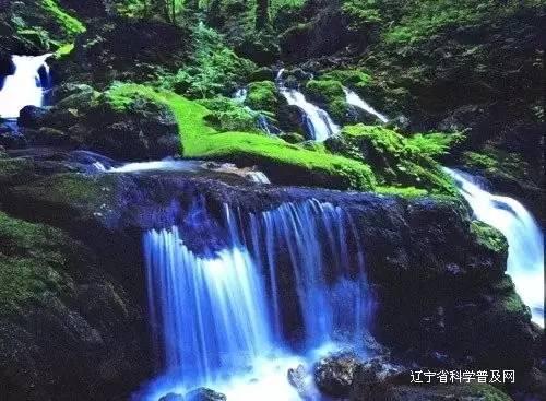 山西临汾“锣鼓村晚”,听到年的声音